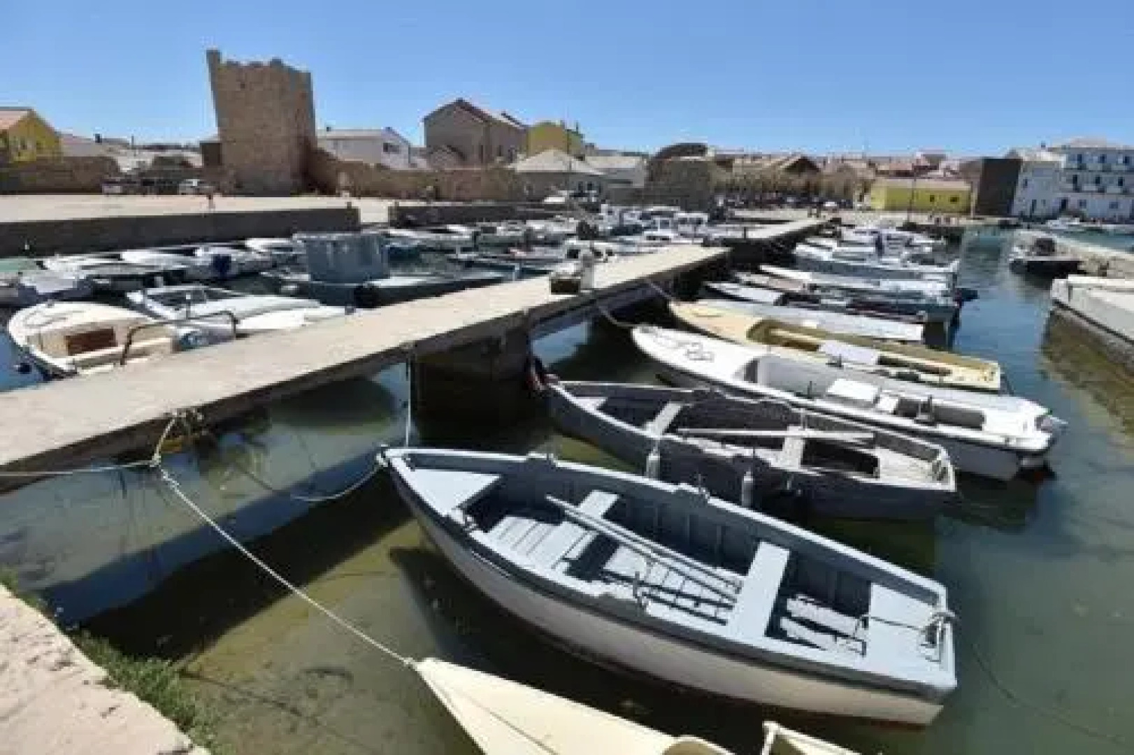 Apartment Ražanac Nikola