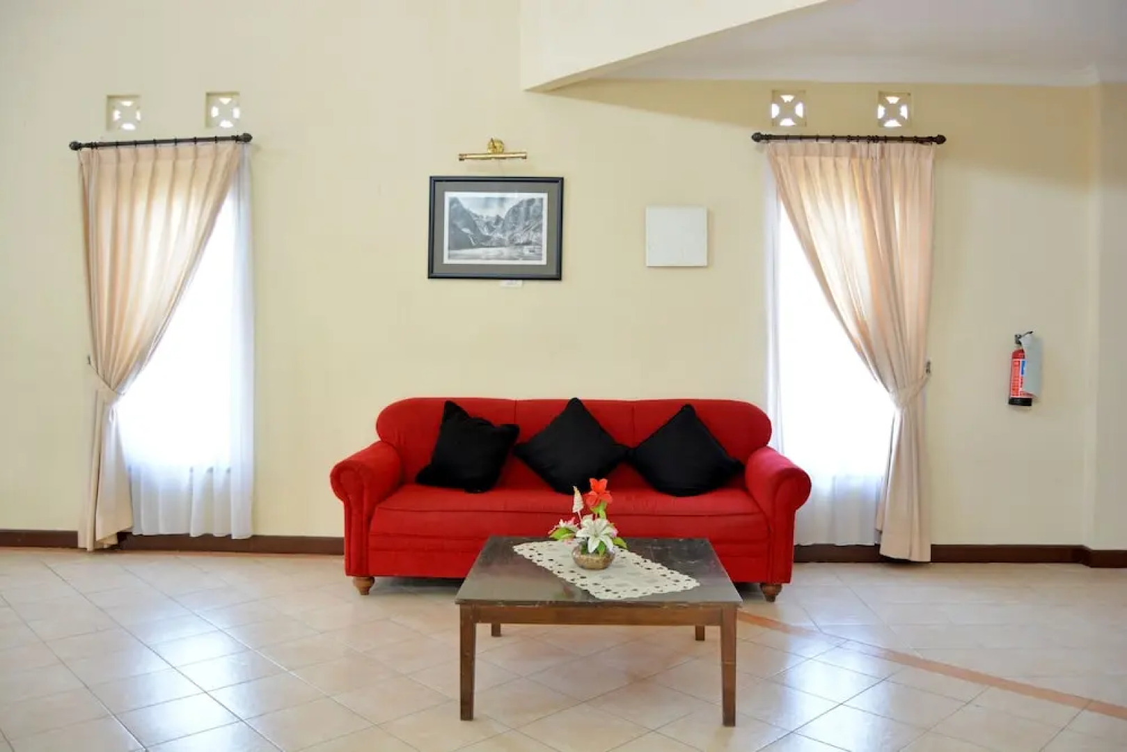 ZEN Rooms Cipayung Km. 20