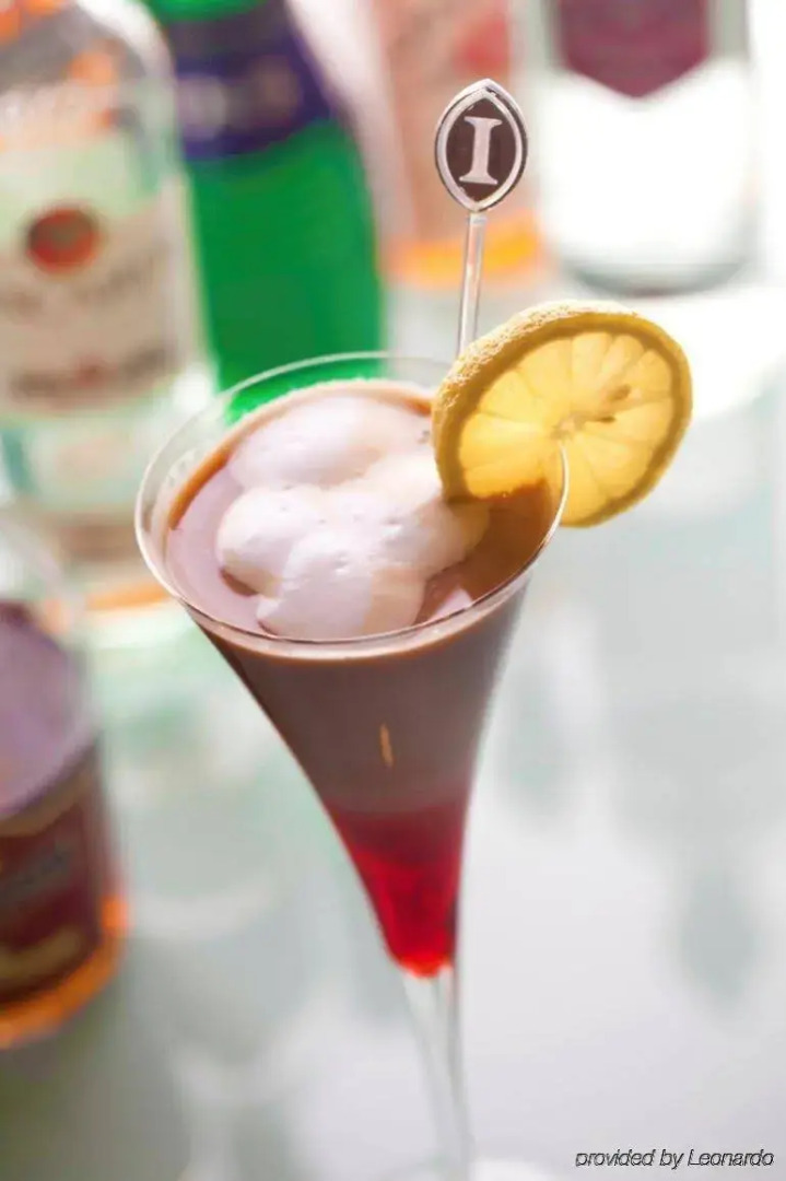 Crowne Plaza Chongqing Jiefangbei(Formerly InterContinental Chongqing)