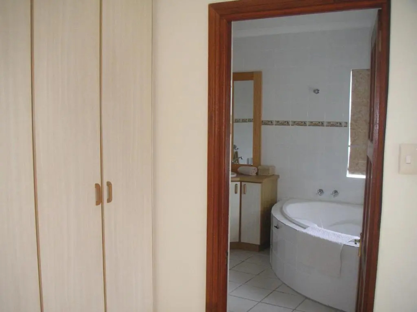 Waterside Living MM1304