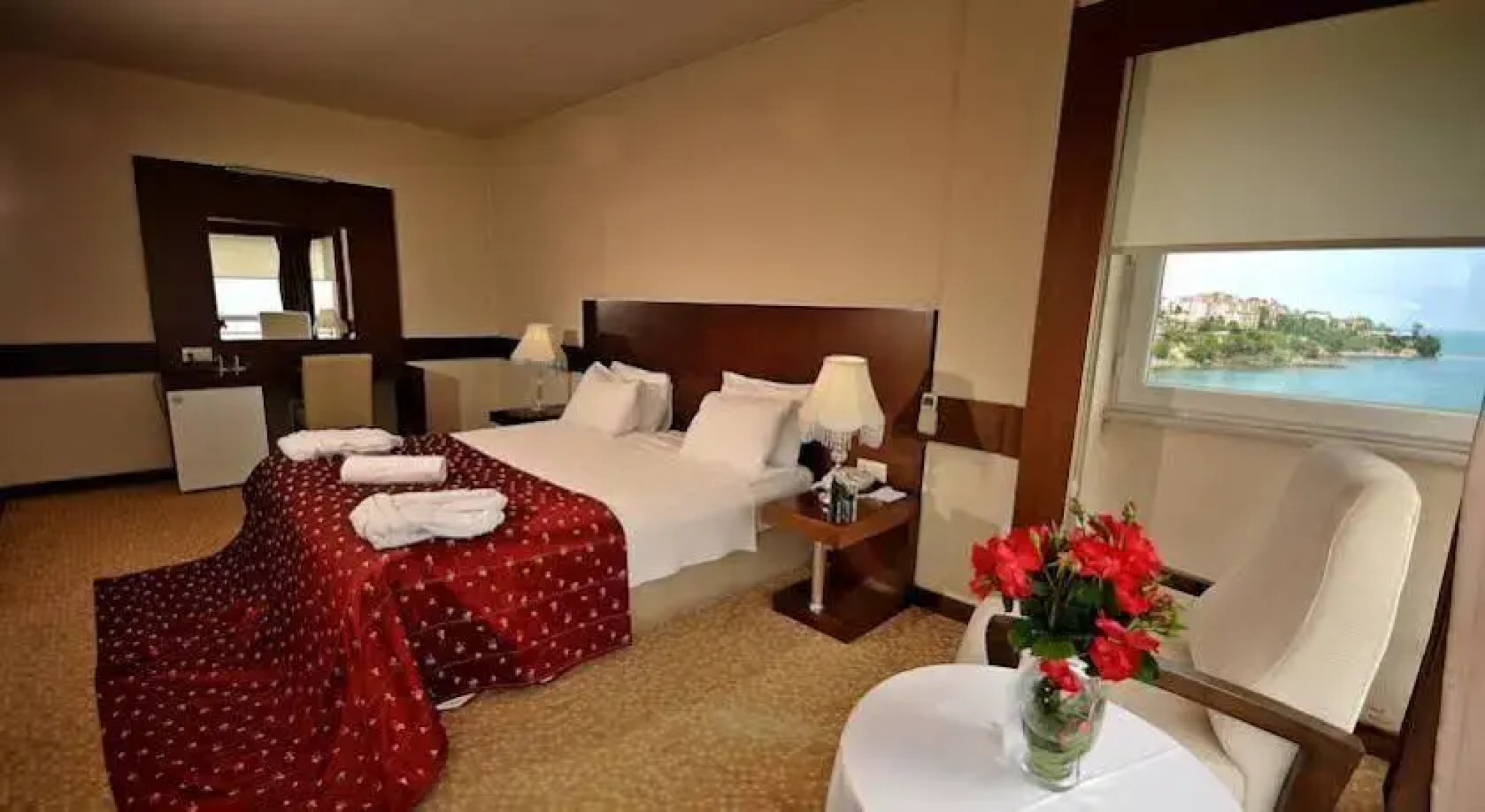 Belde Hotel and Convention Center