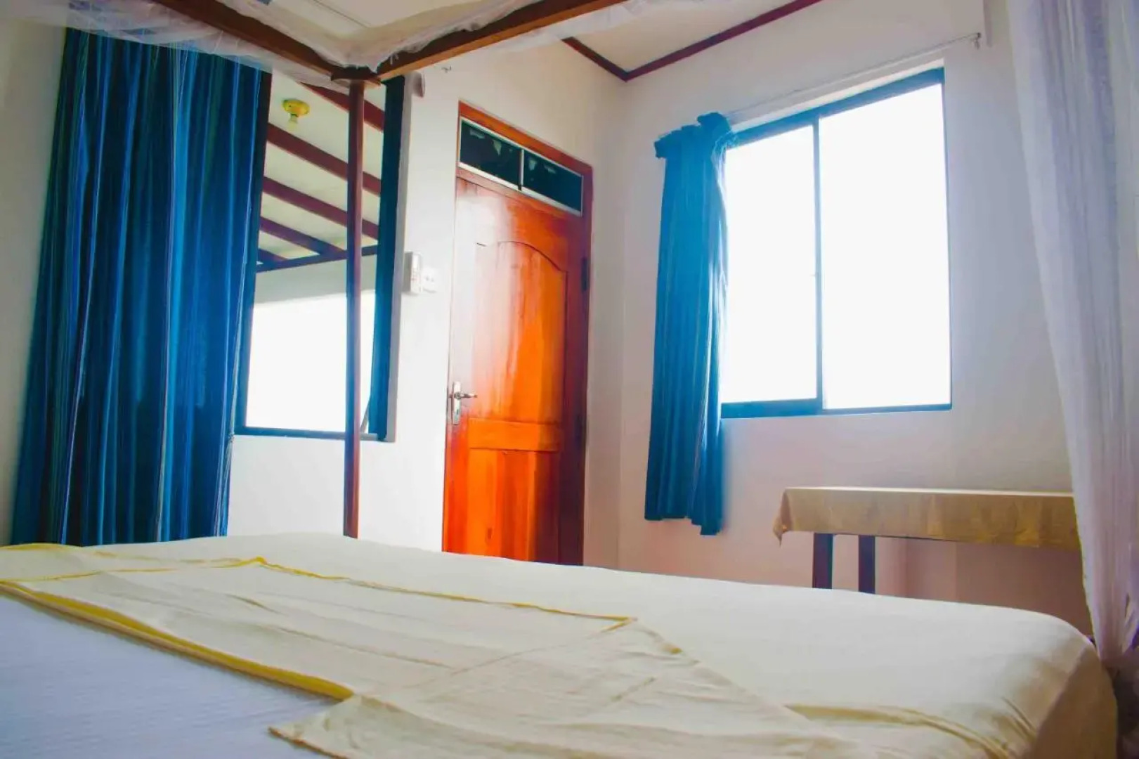 Surf Paradise & Cabana