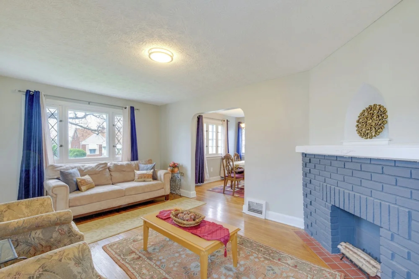 Inviting Vacation Home: 2 Mi to Mill Creek Falls!