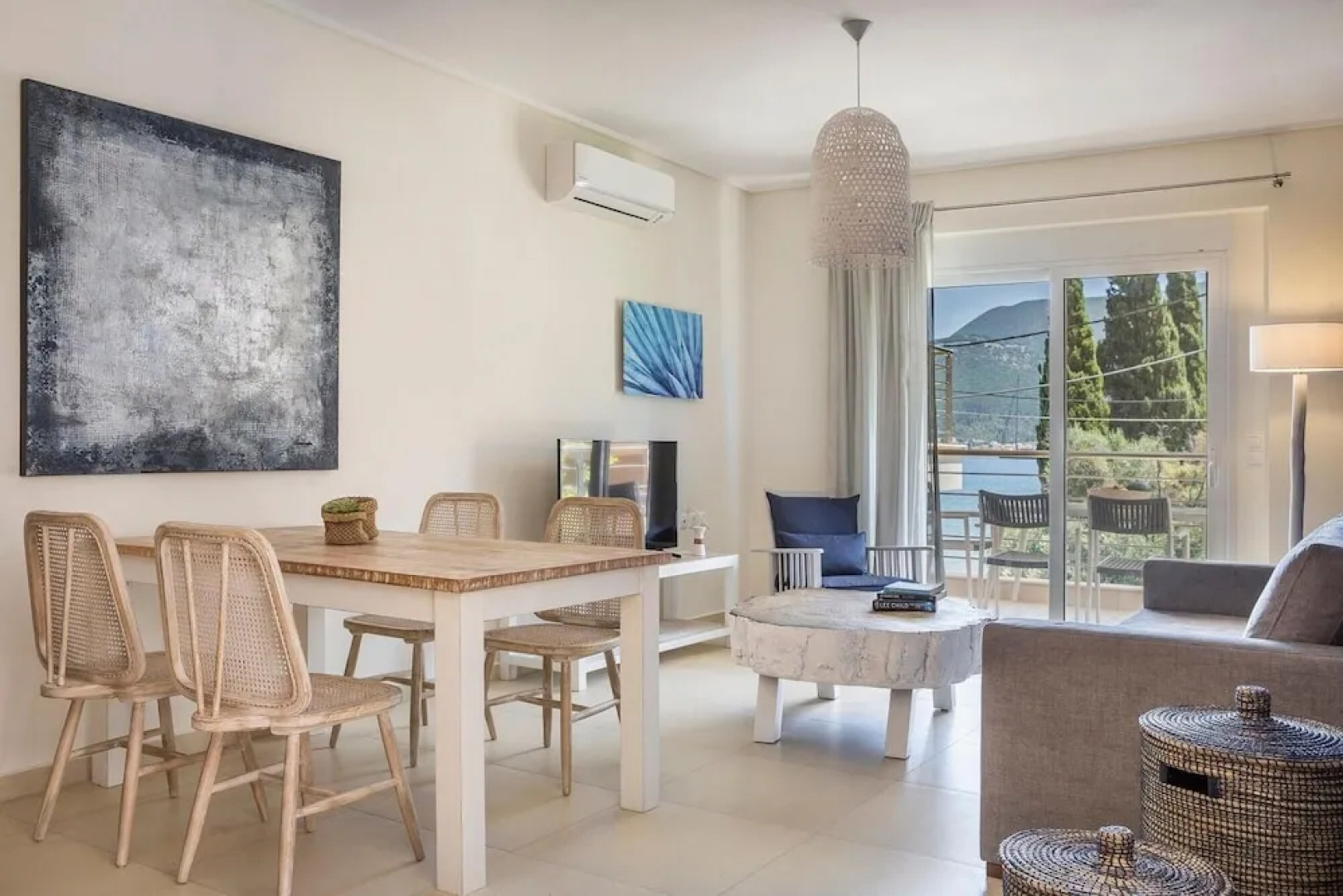 Eucalyptus Apartments Myrtillo