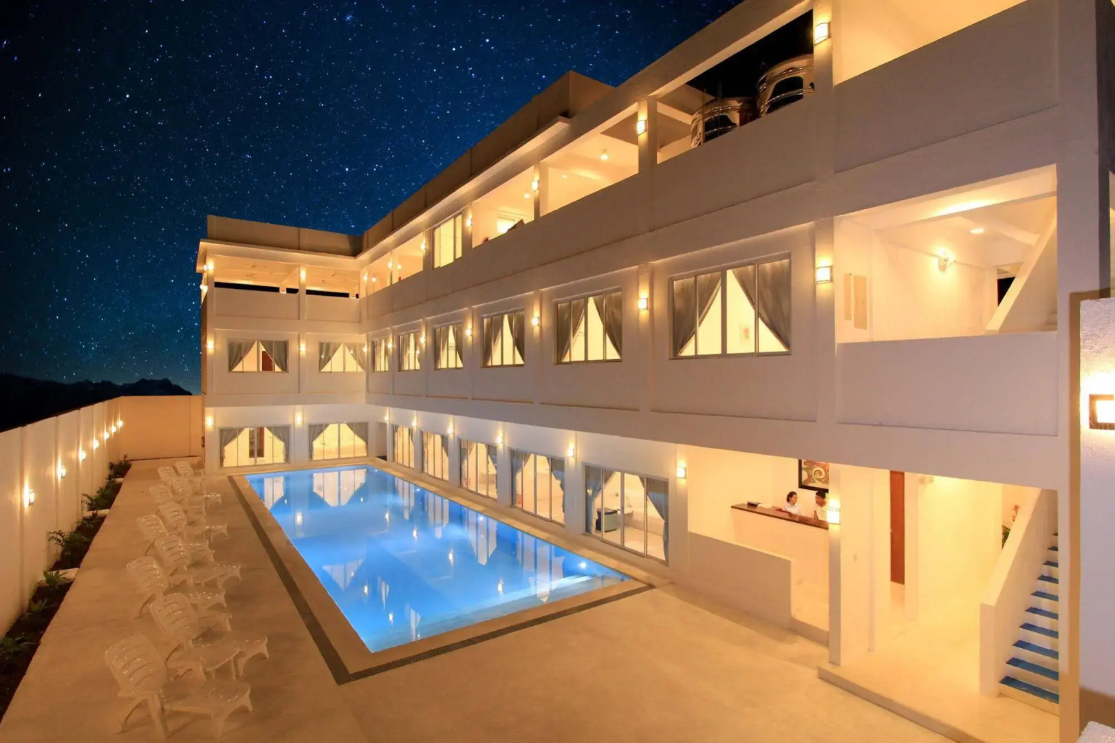 Coron Bluewave Hotel