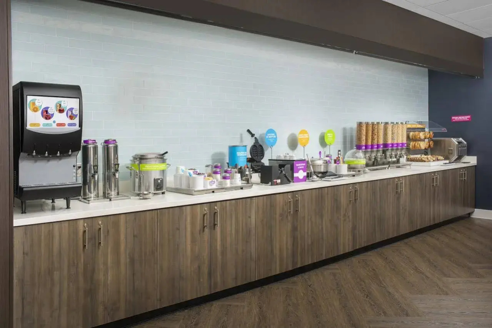 Tru by Hilton Denver Airport Tower Road