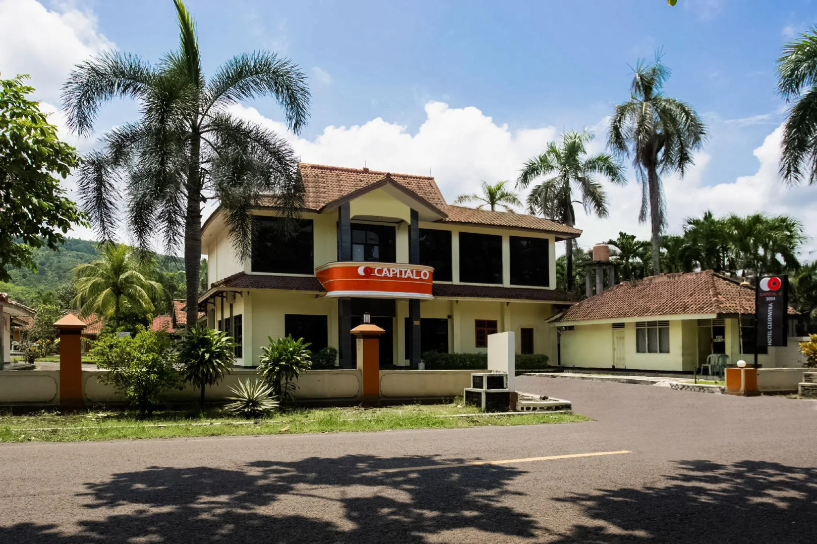 Capital O 3094 Hotel Cleopatra