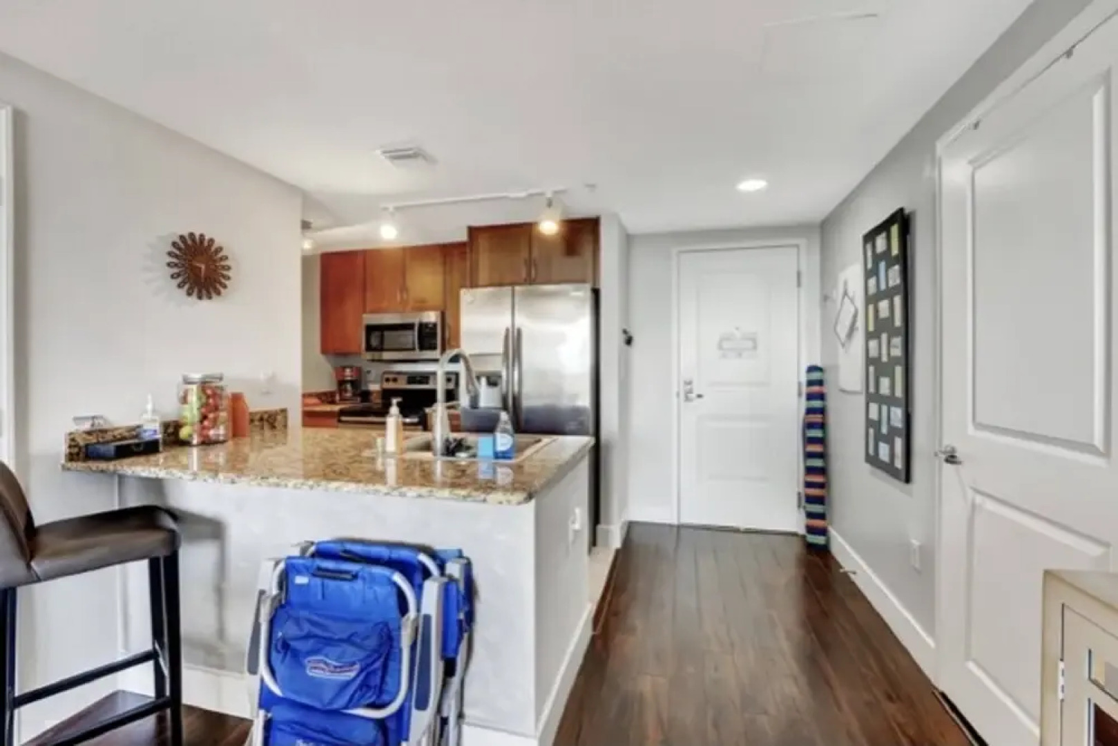 309n Sunrise Suite1 Bedroom, Pools, Jacuzzi, Beach, Shops & Dog Friendly