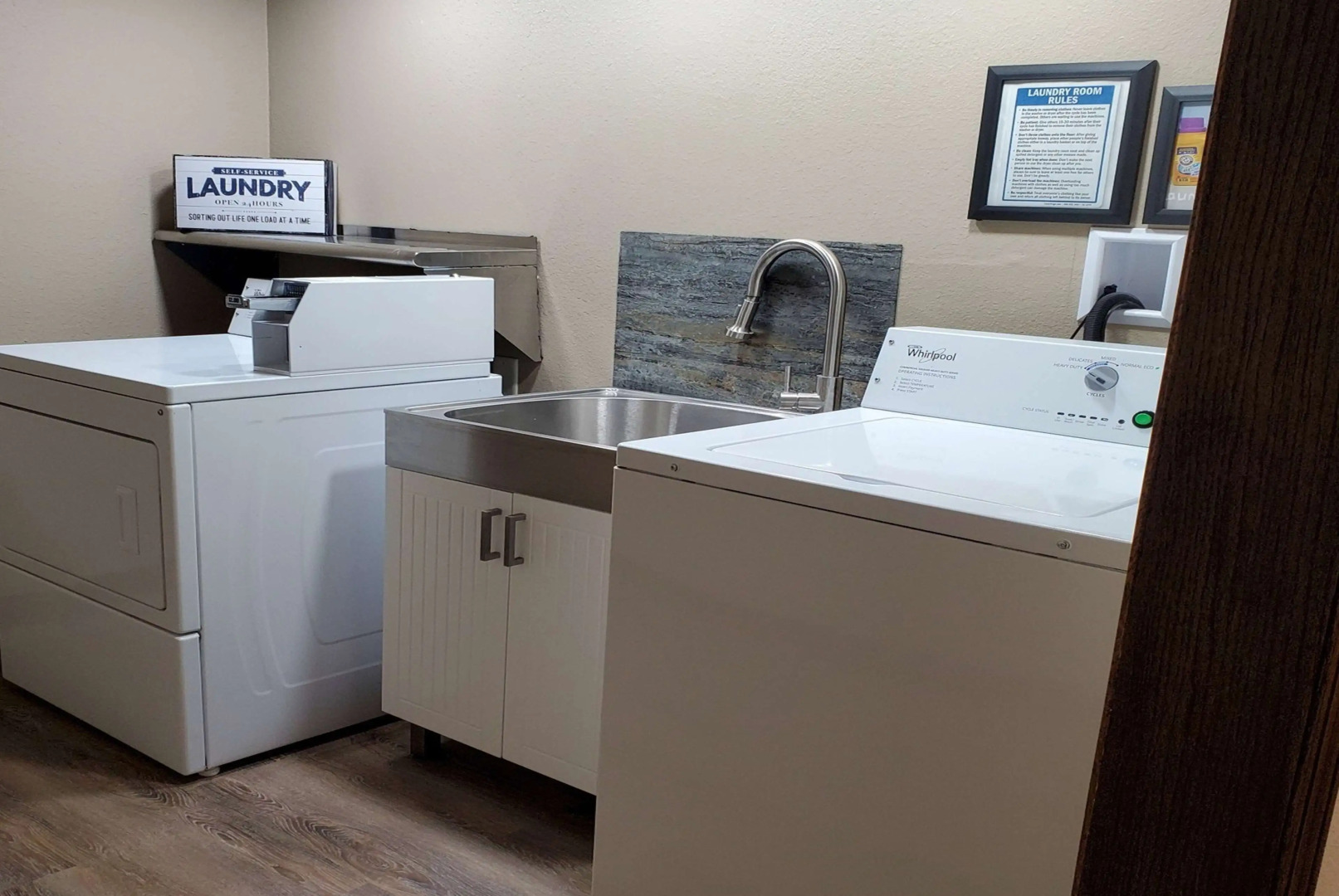 Super 8 by Wyndham Estherville