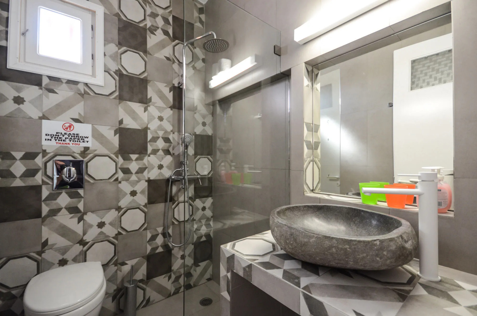 Ydreos Studios & Apartments