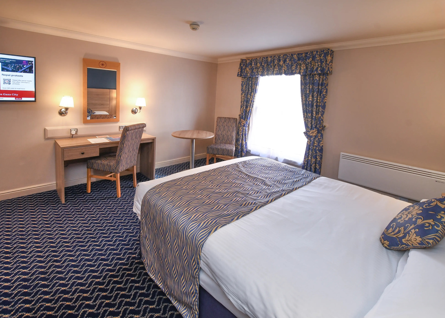 The Queens Hotel & Victoria Cloisters