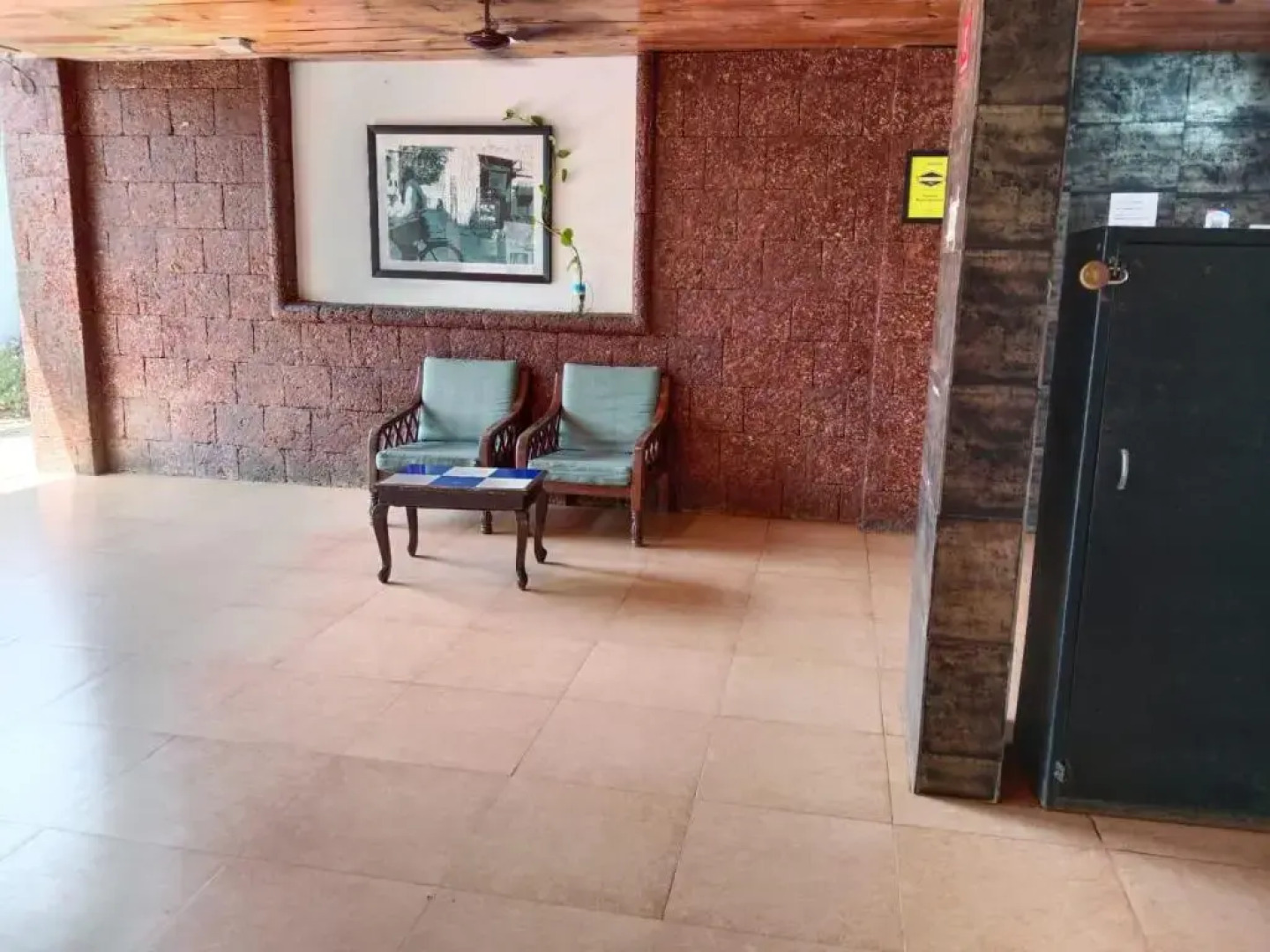 Sea Breeze Beach Resort Candolim