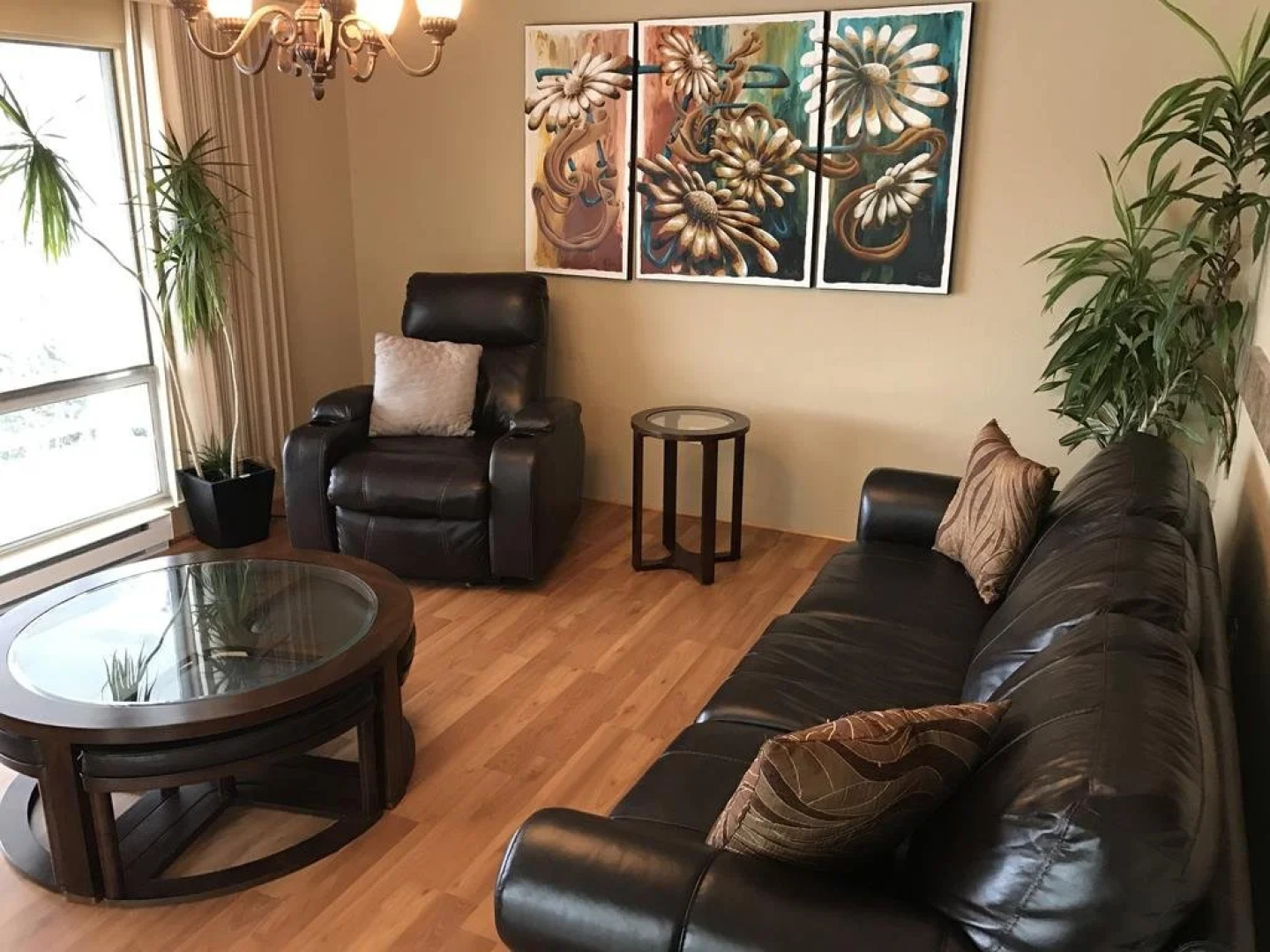 Leigh Lani Guest House