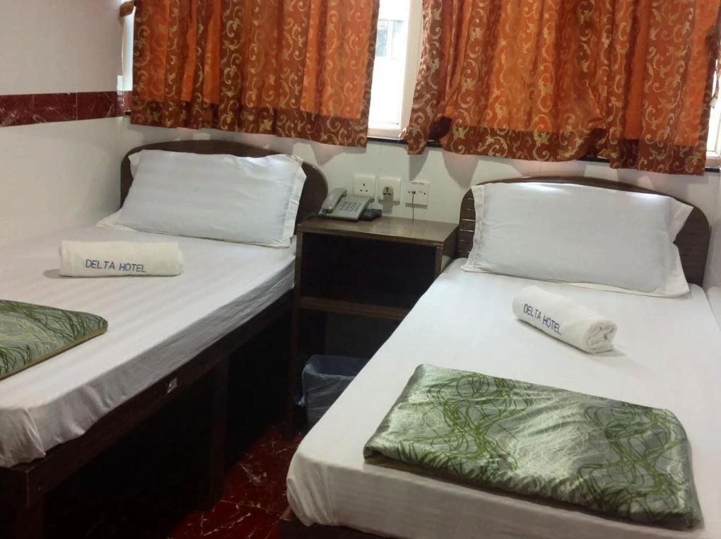 Manila Hotel - Hostel