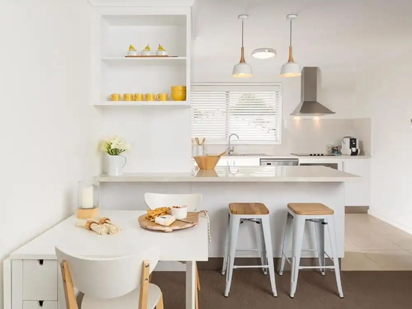 Living in Luxury - Central & Sophisticated