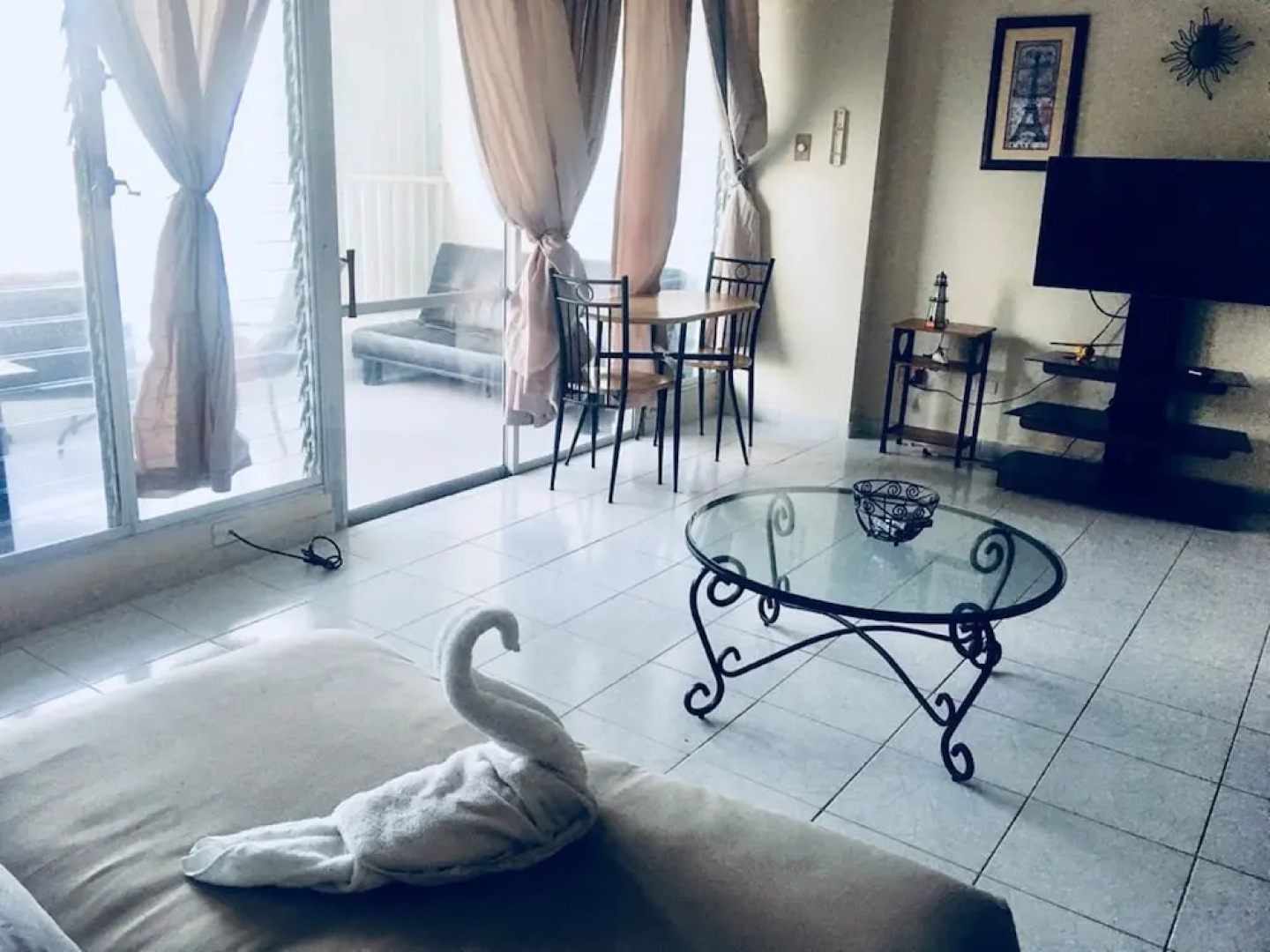 East Island Waterfront Suites