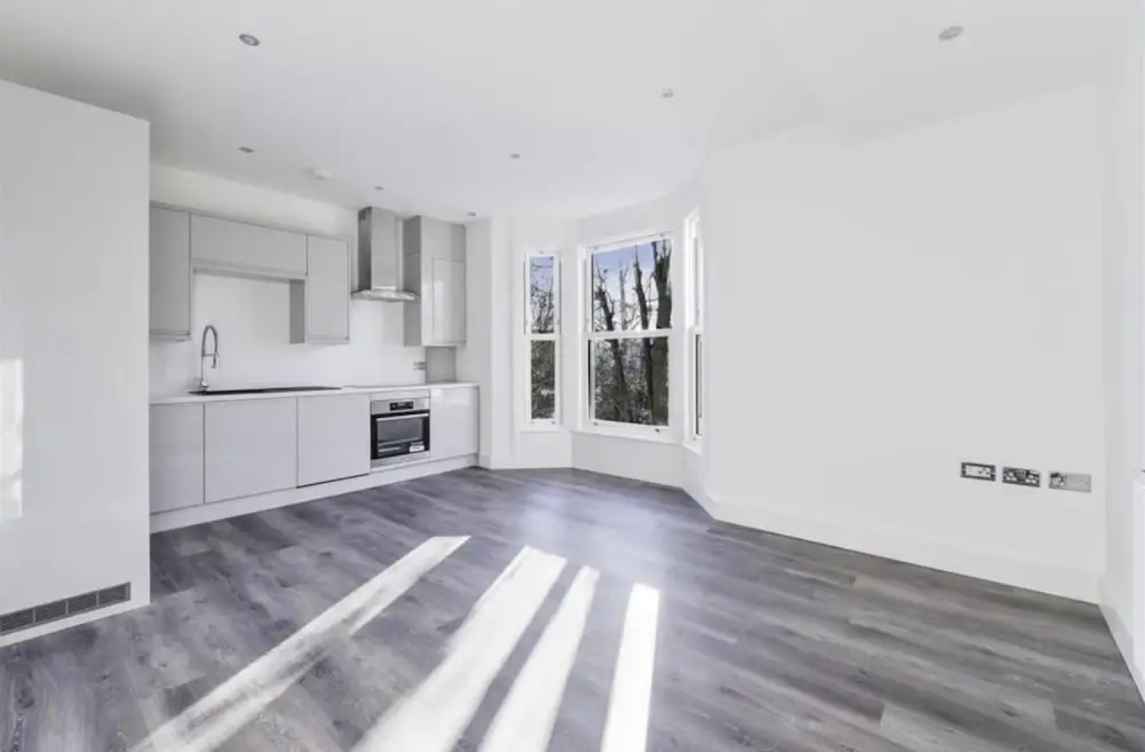 Luxury Self-contained 2-bedroom Duplex Apartment