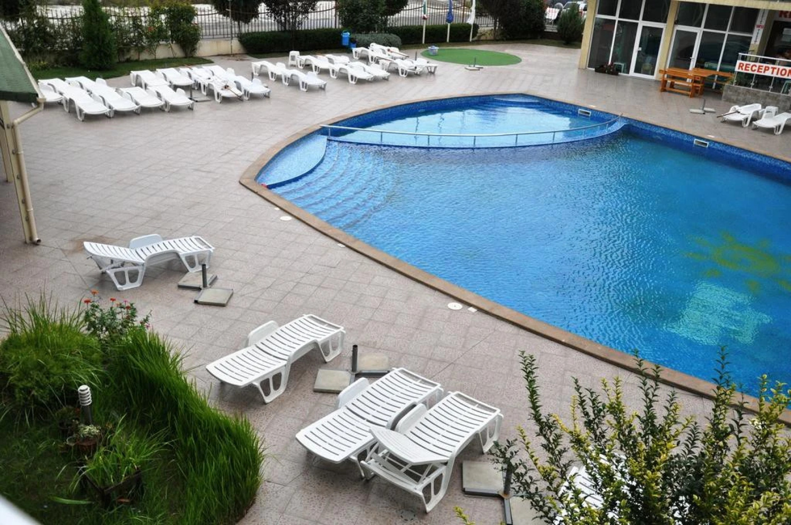 Sunny Holiday Apartments