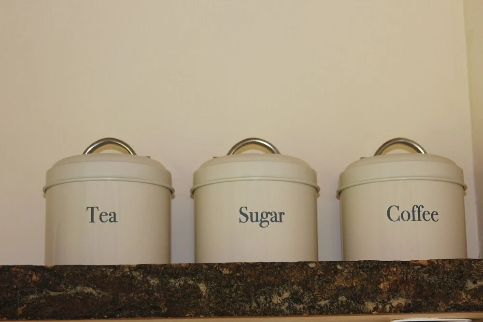 Easter Airfields off Grid Shepherds hut