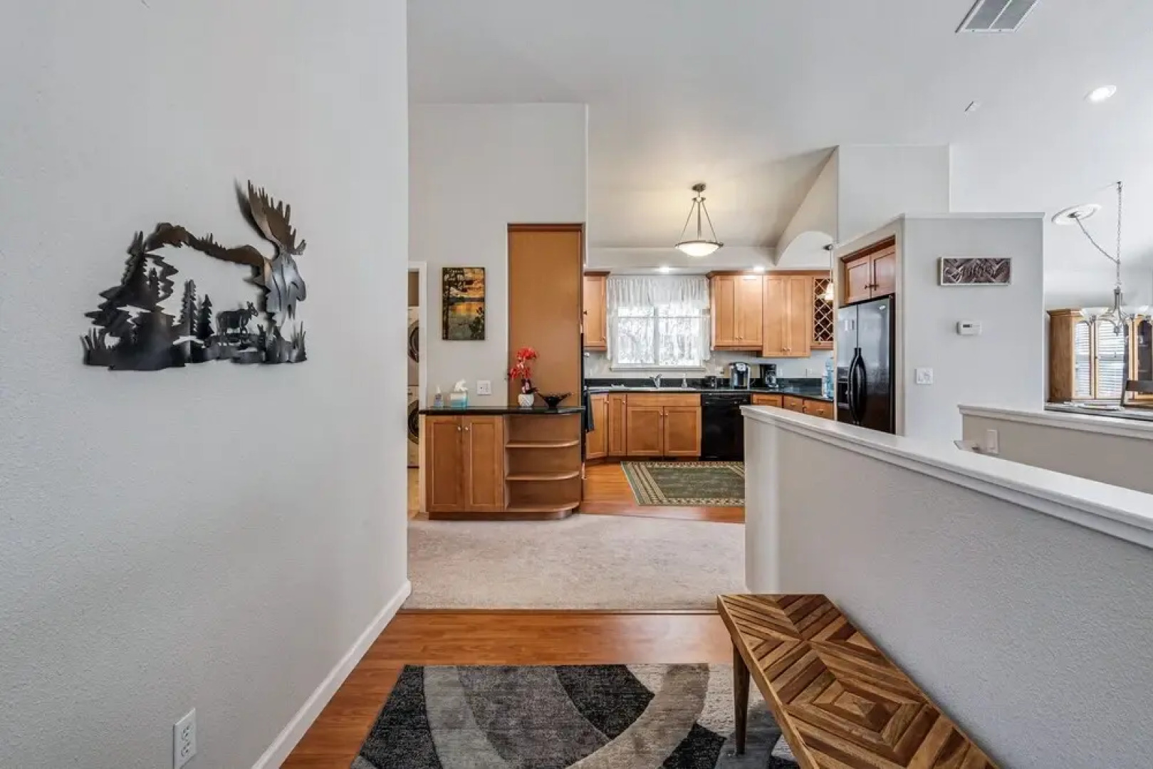 Cloudside - 2-Level Home Near Marina Beach by Yosemite Region Resorts