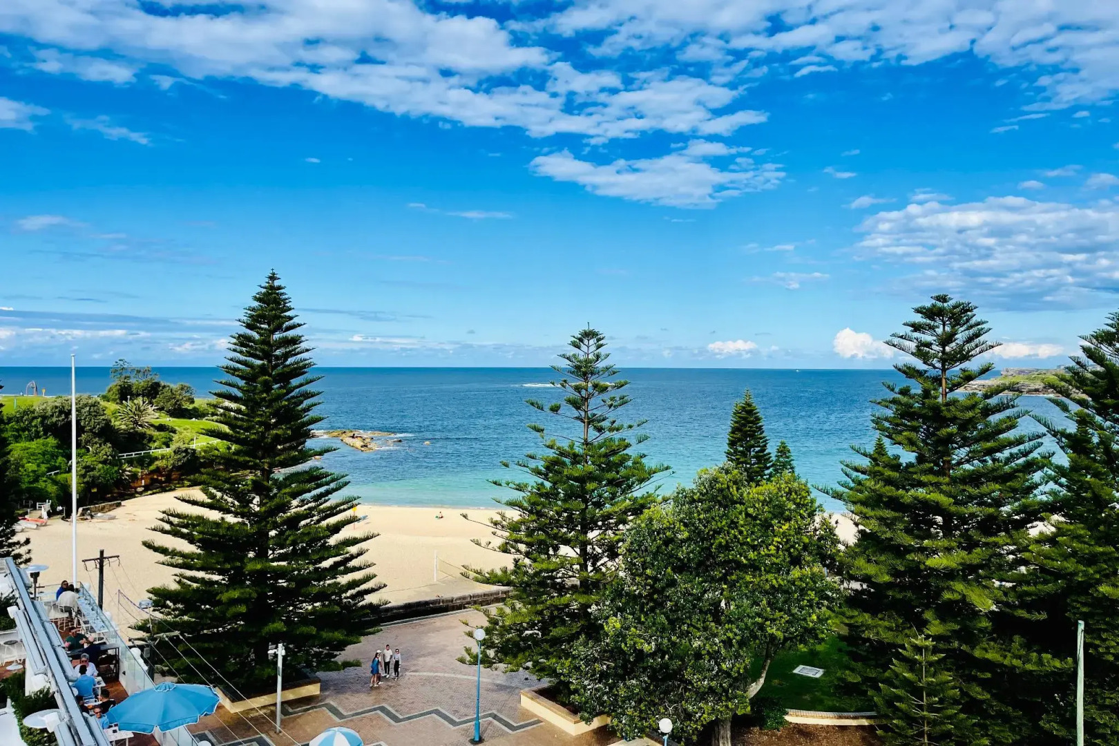 Coogee Sands Hotel and Apartments