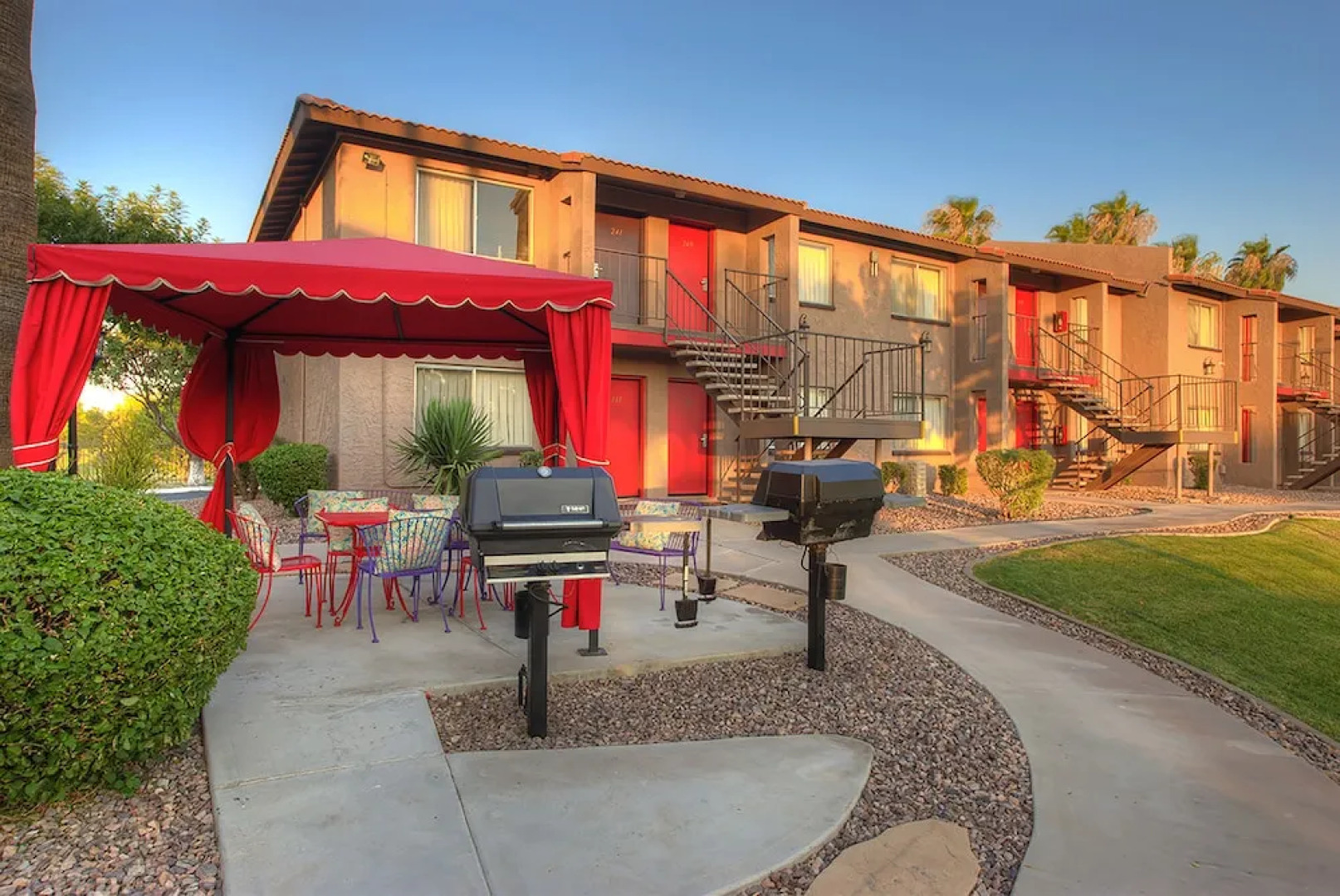 Park Suites at 206 - Free Golf