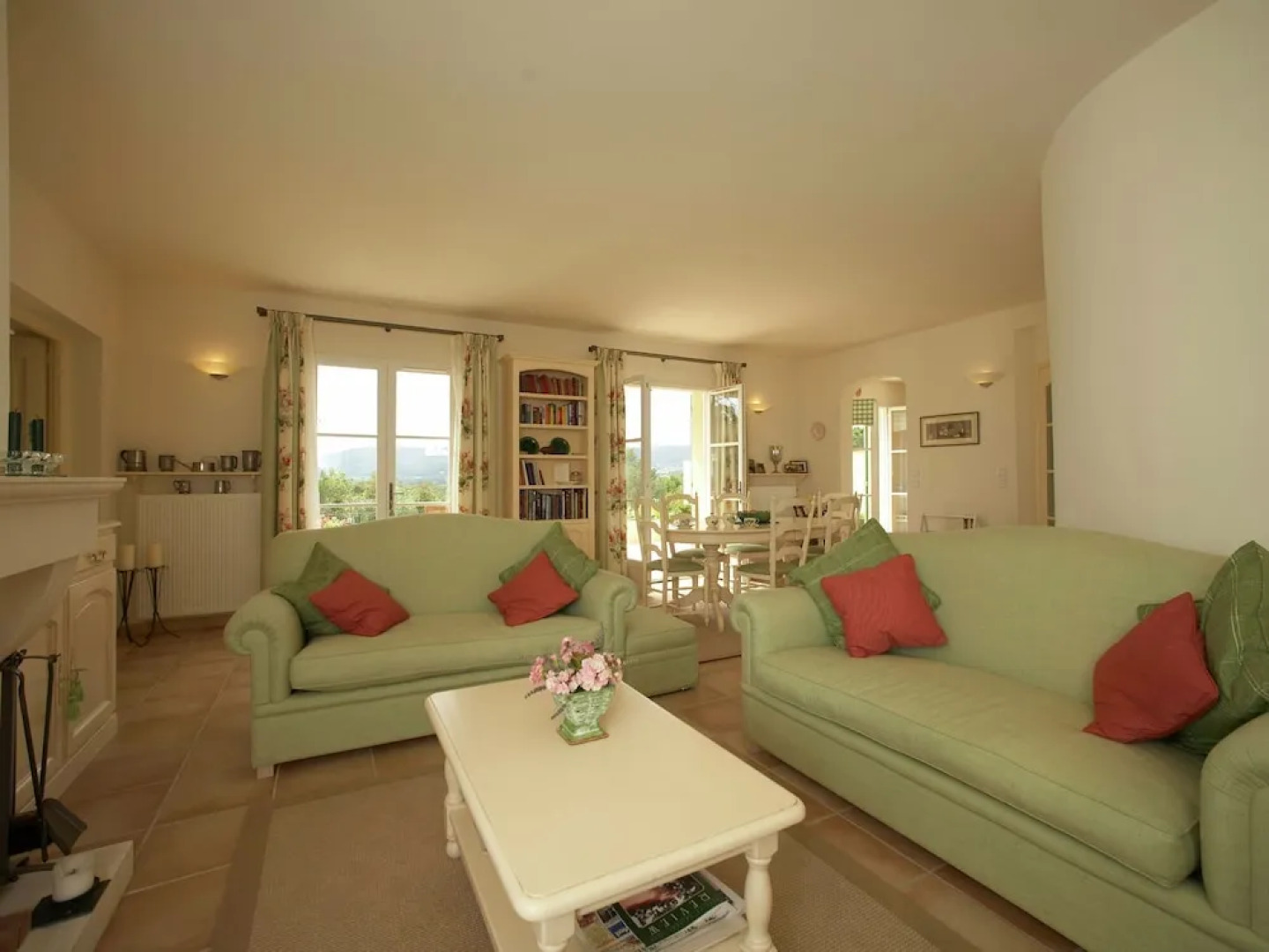 Large Villa With Private Pool Between Provence and Riviera