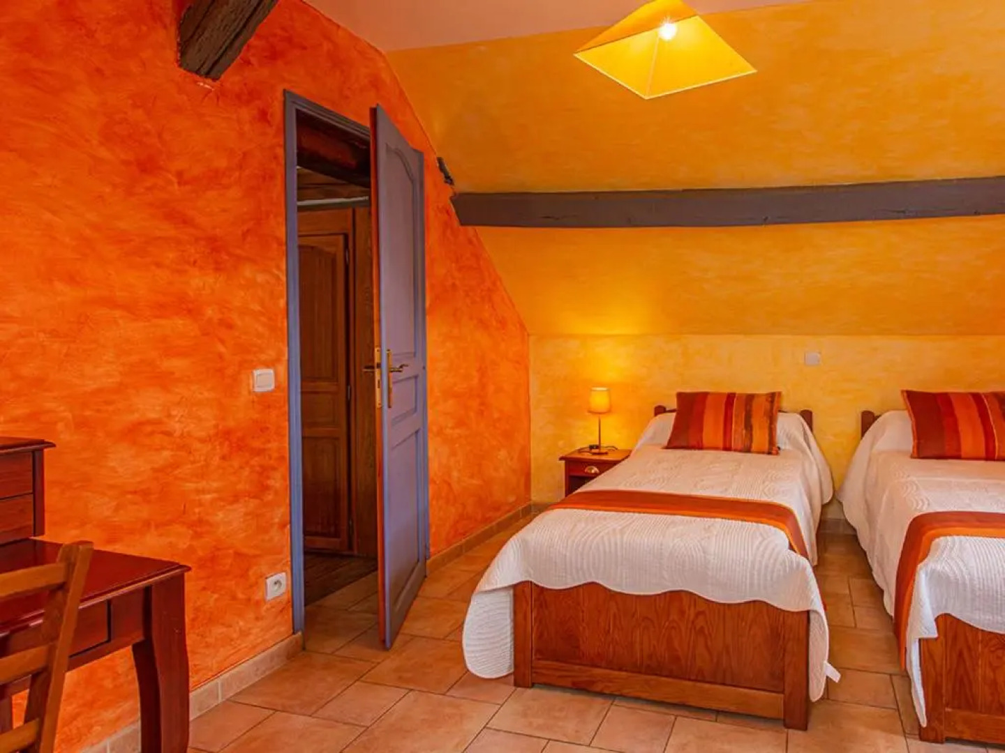 Gîte Chouzy-sur-Cisse, 5 pièces, 8 personnes - FR-1-491-33