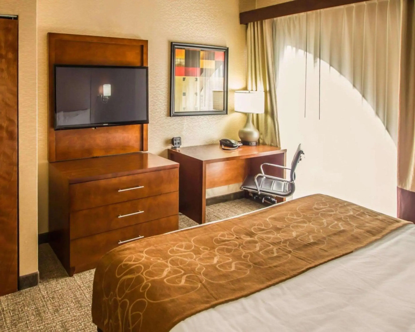 Quality Suites NYC Gateway