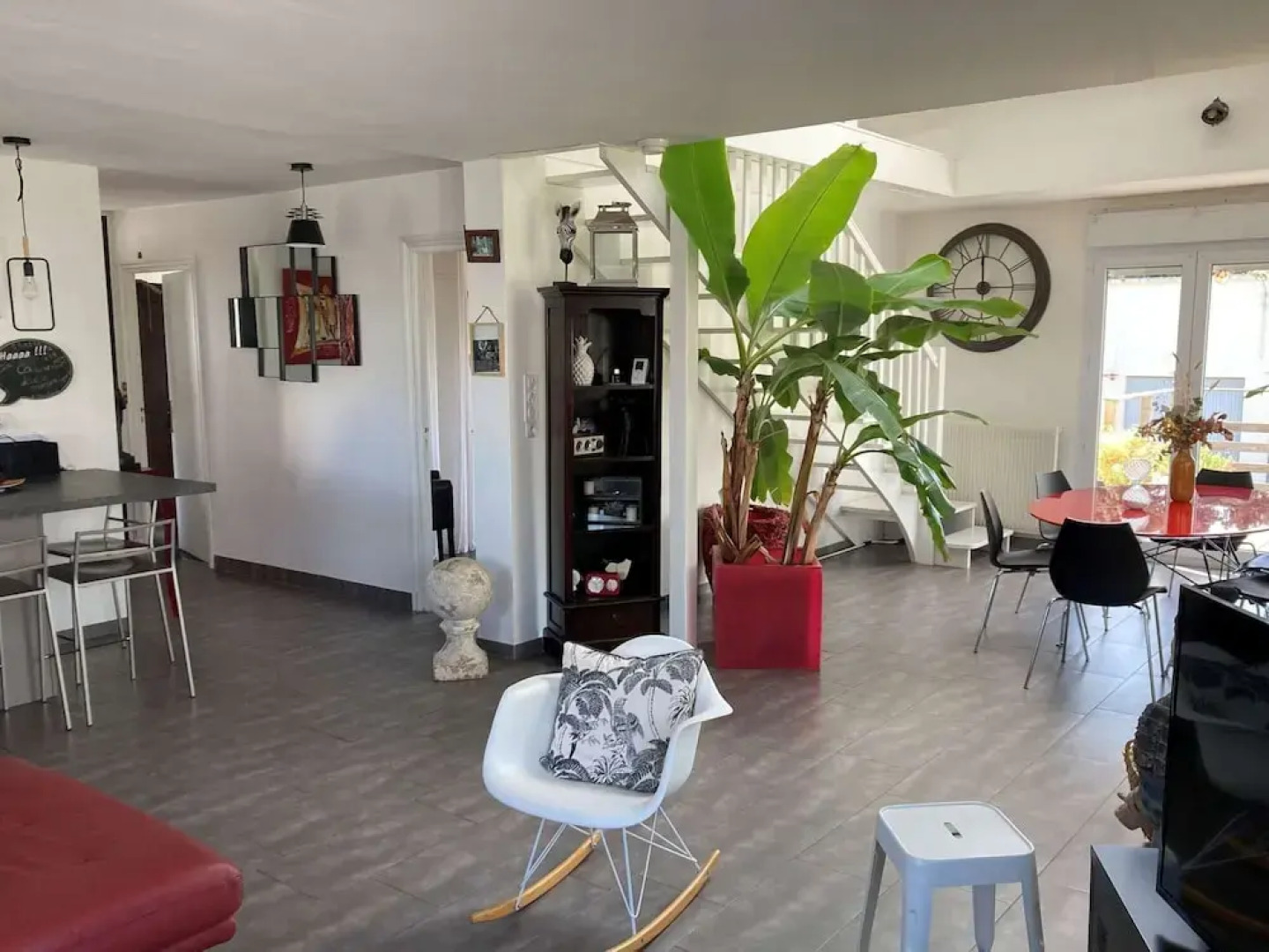 Unusual Duplex With Garden