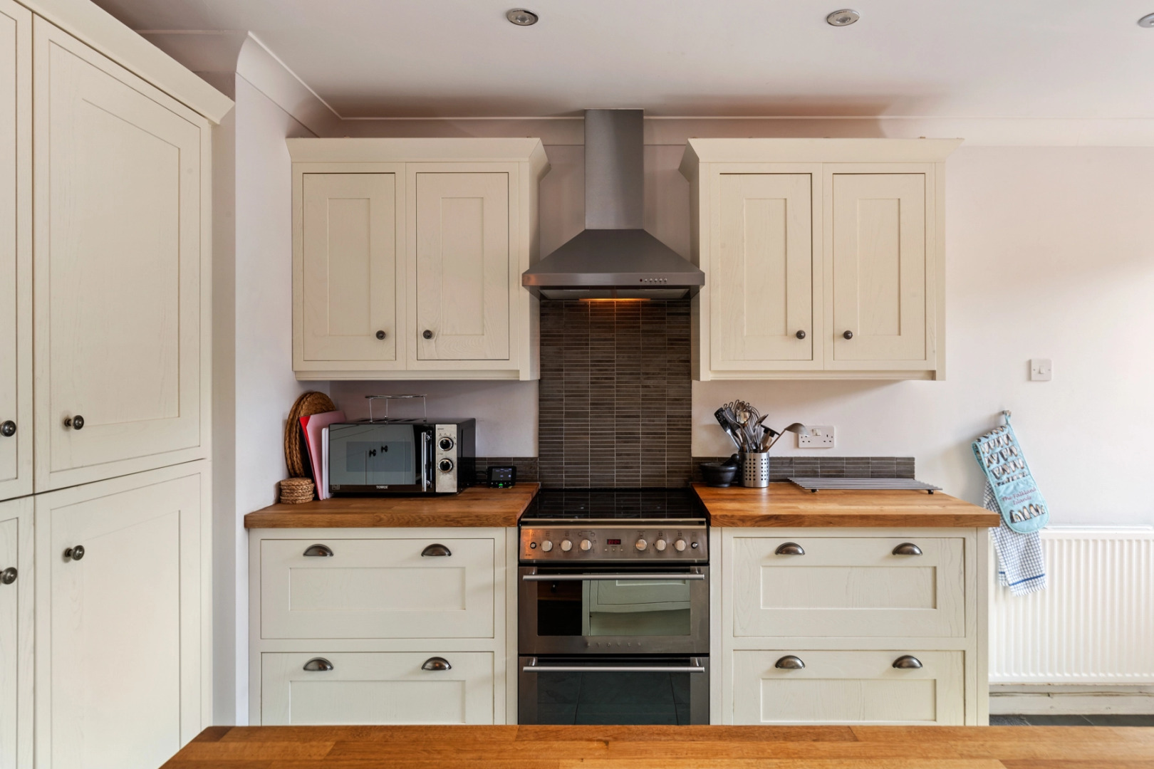 Hafan Heli - Luxury Cottage, Near to Beach, Pet Friendly