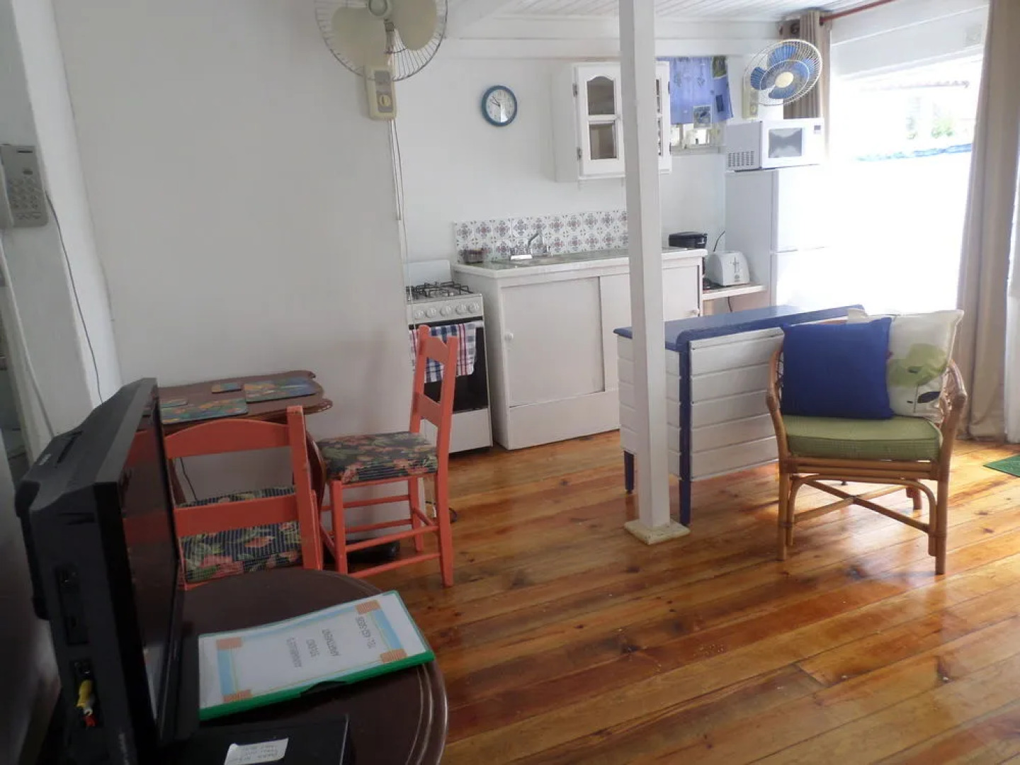 Annabelle's Apartments