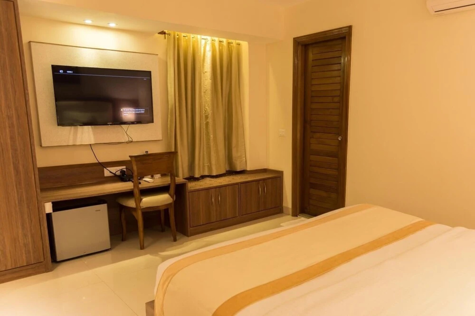 Sangai Continental The Boutique Hotel