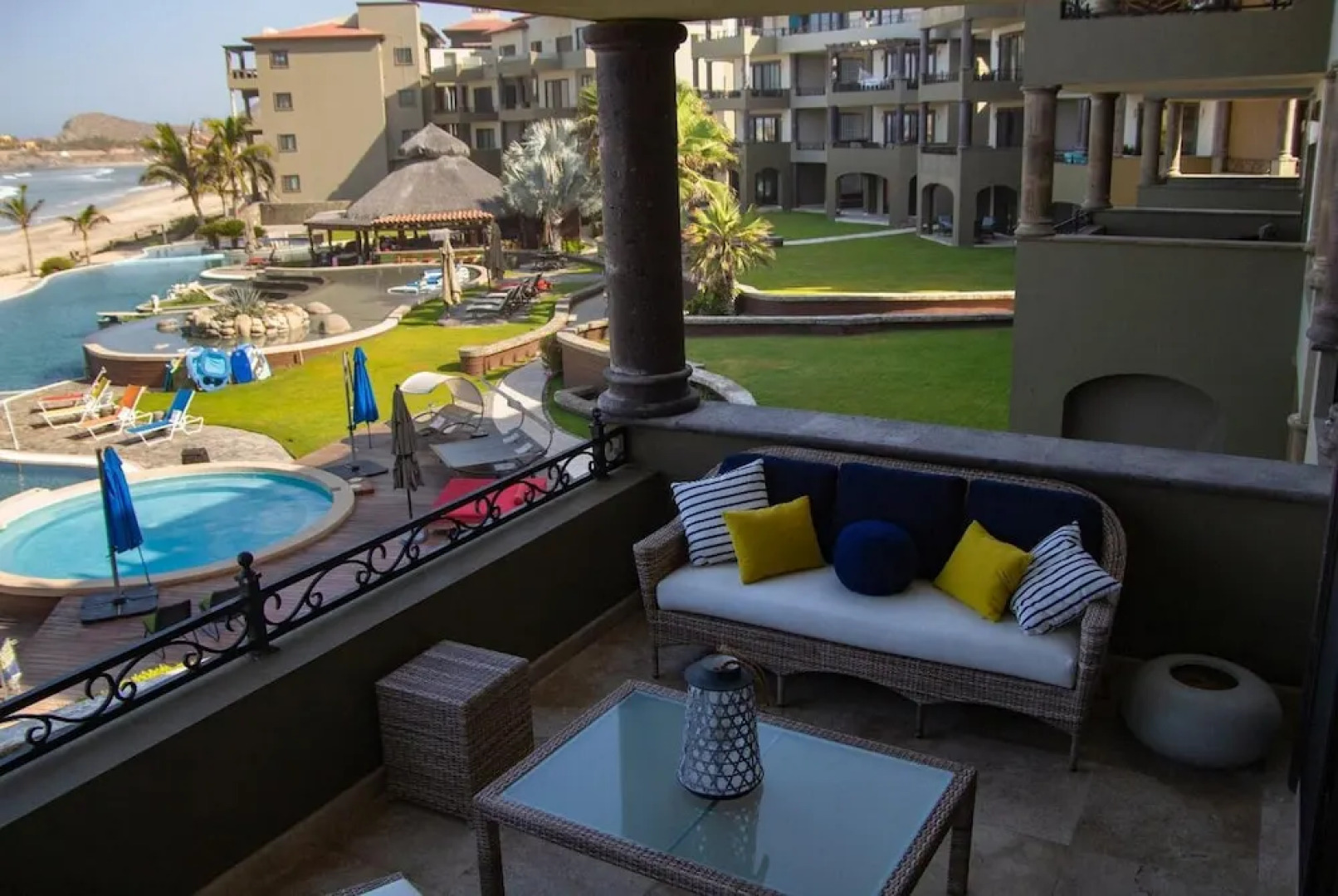 Sol Pacifíco Cerritos 302A 2 Bed by Casago