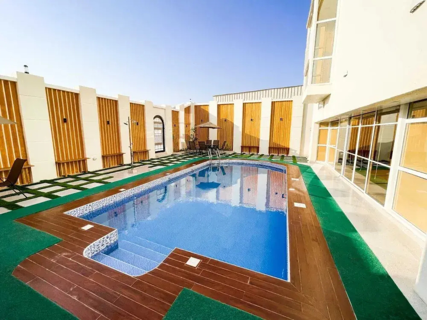 Discovery Guest House -Sur