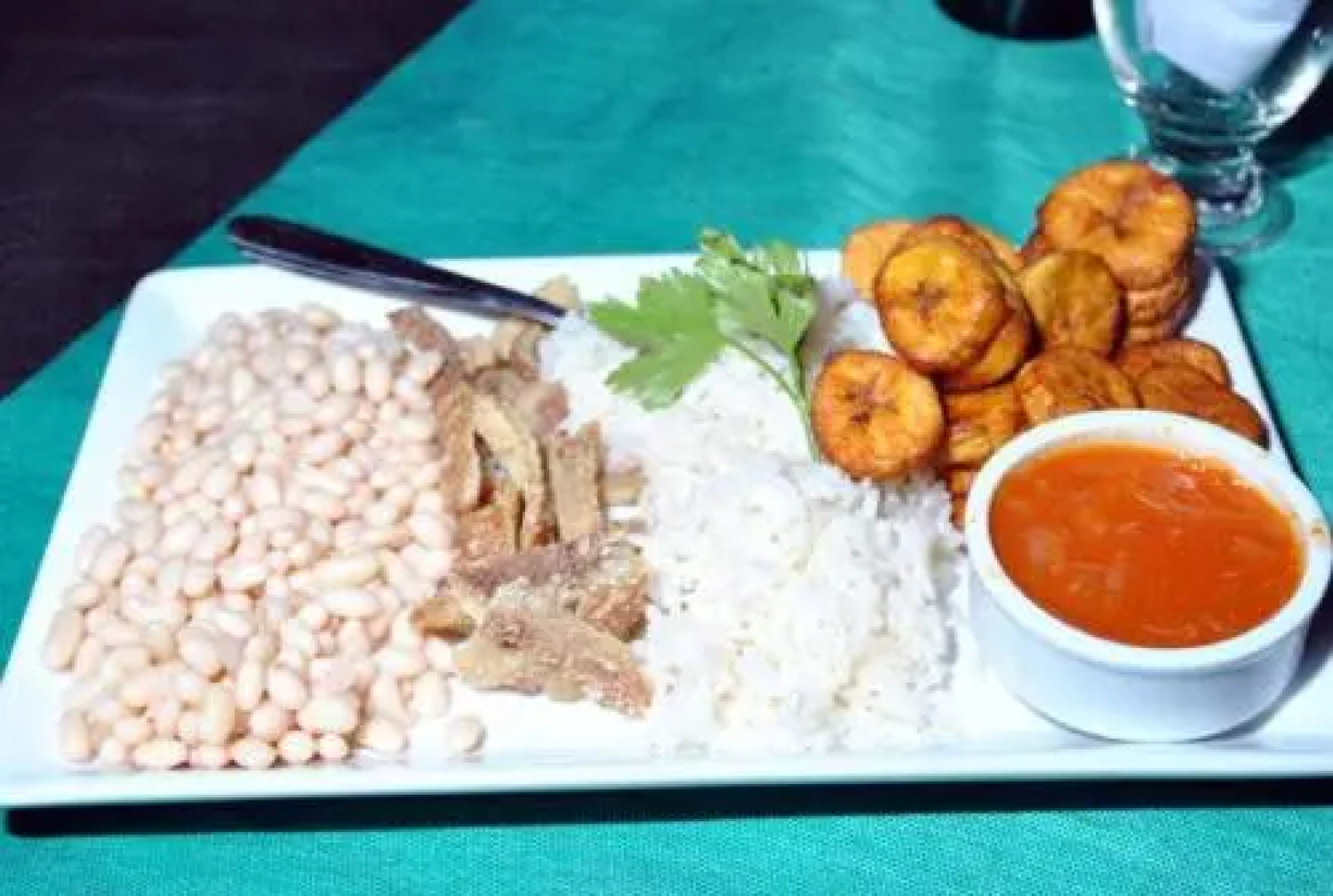 Hotel Balcones del Valle