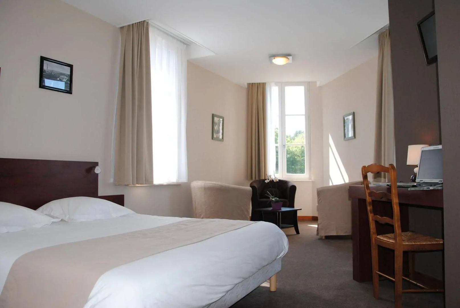 La Potinière Du Lac