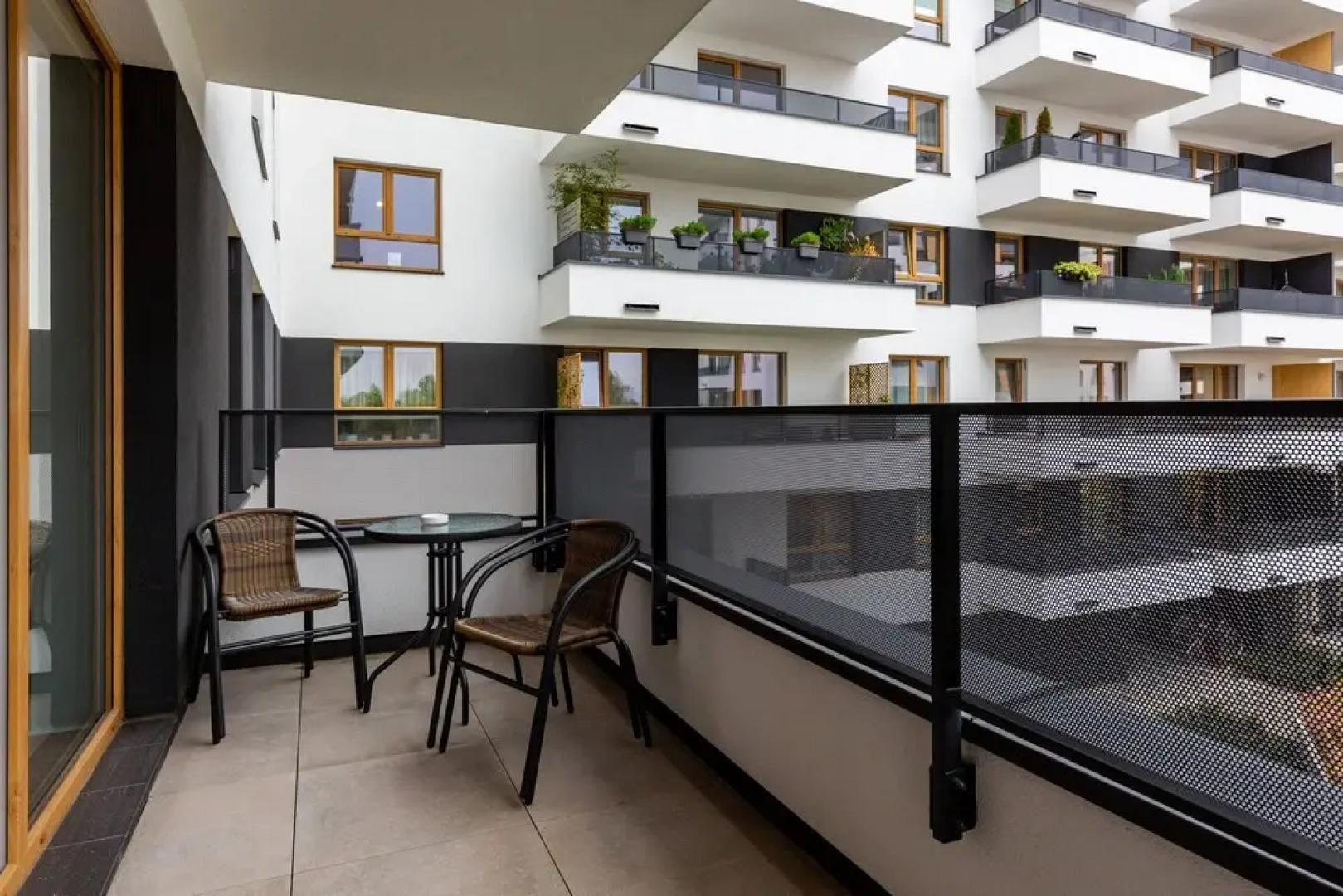 Apartments Warsaw Komputerowa by Renters