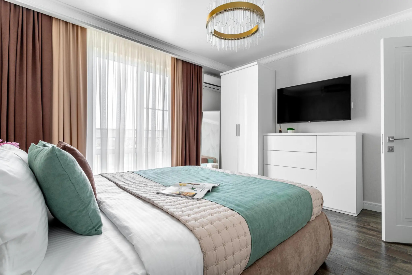 Апартаменты на переулке Счастливый