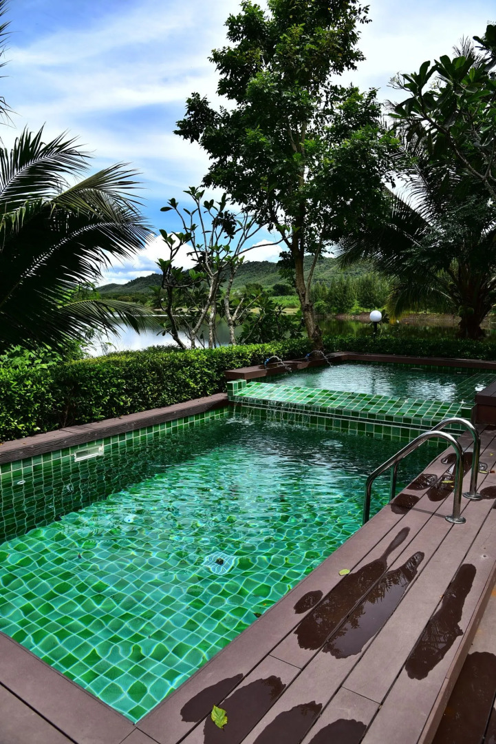 Lemon Chalet Kaeng Krachan Resort