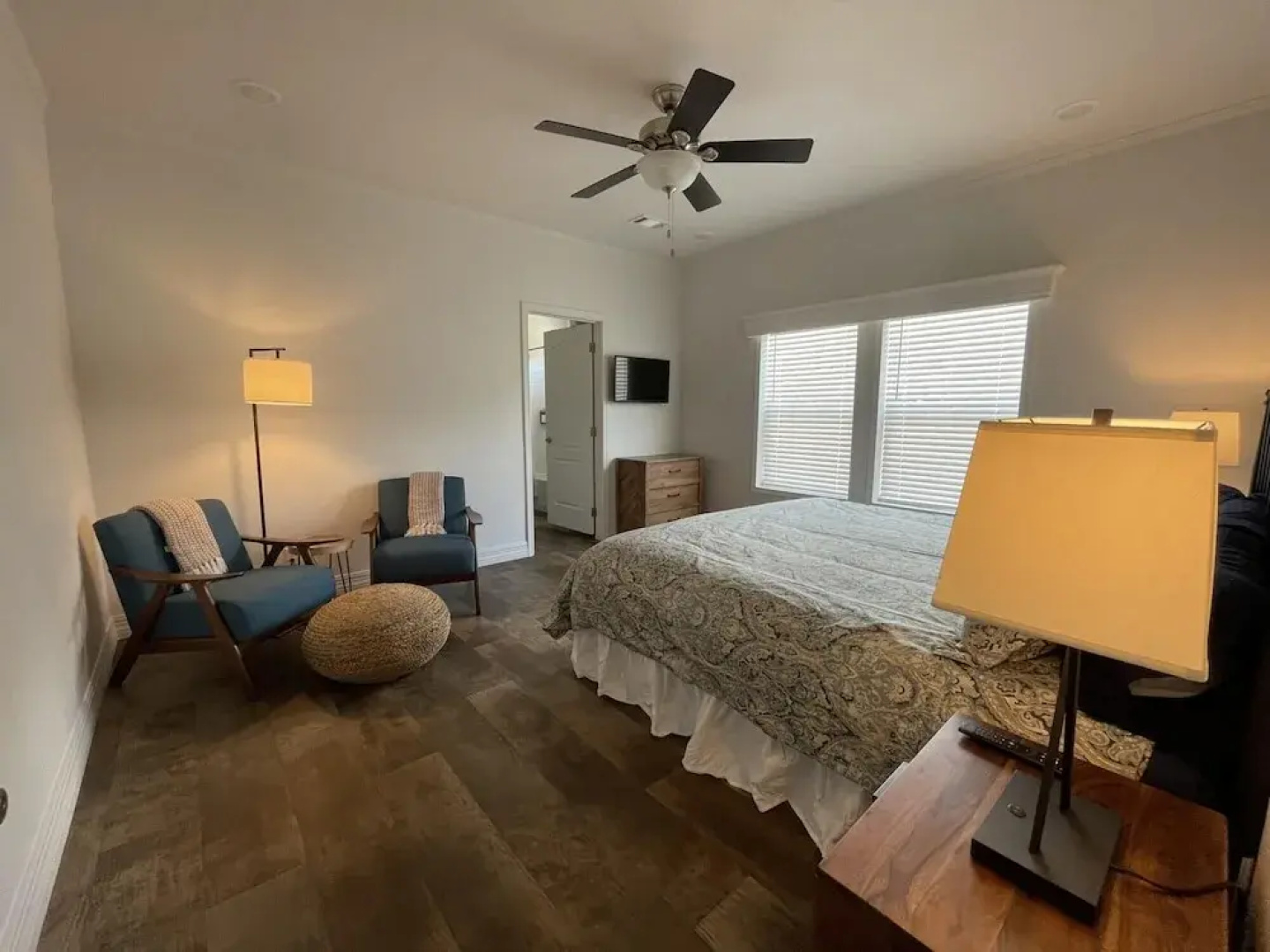 NEW 2bed 2bath With Creek and Open Spaces