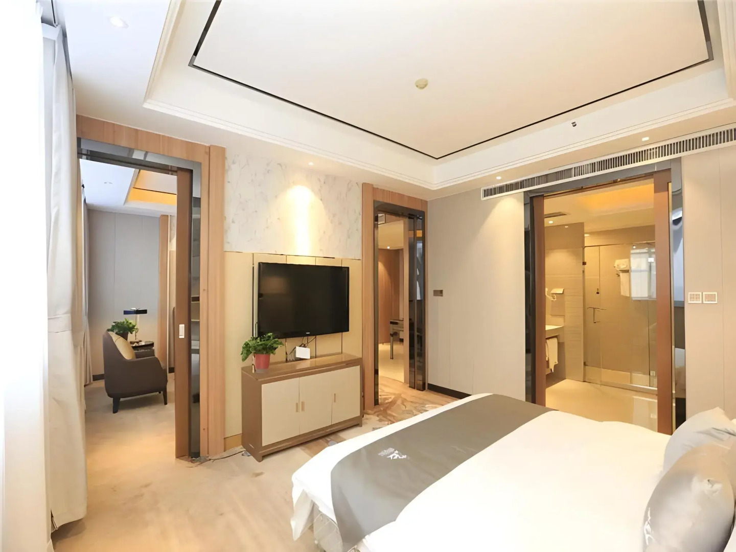 GreenTree Eastern Bengbu City Guzhen County Century Hotel