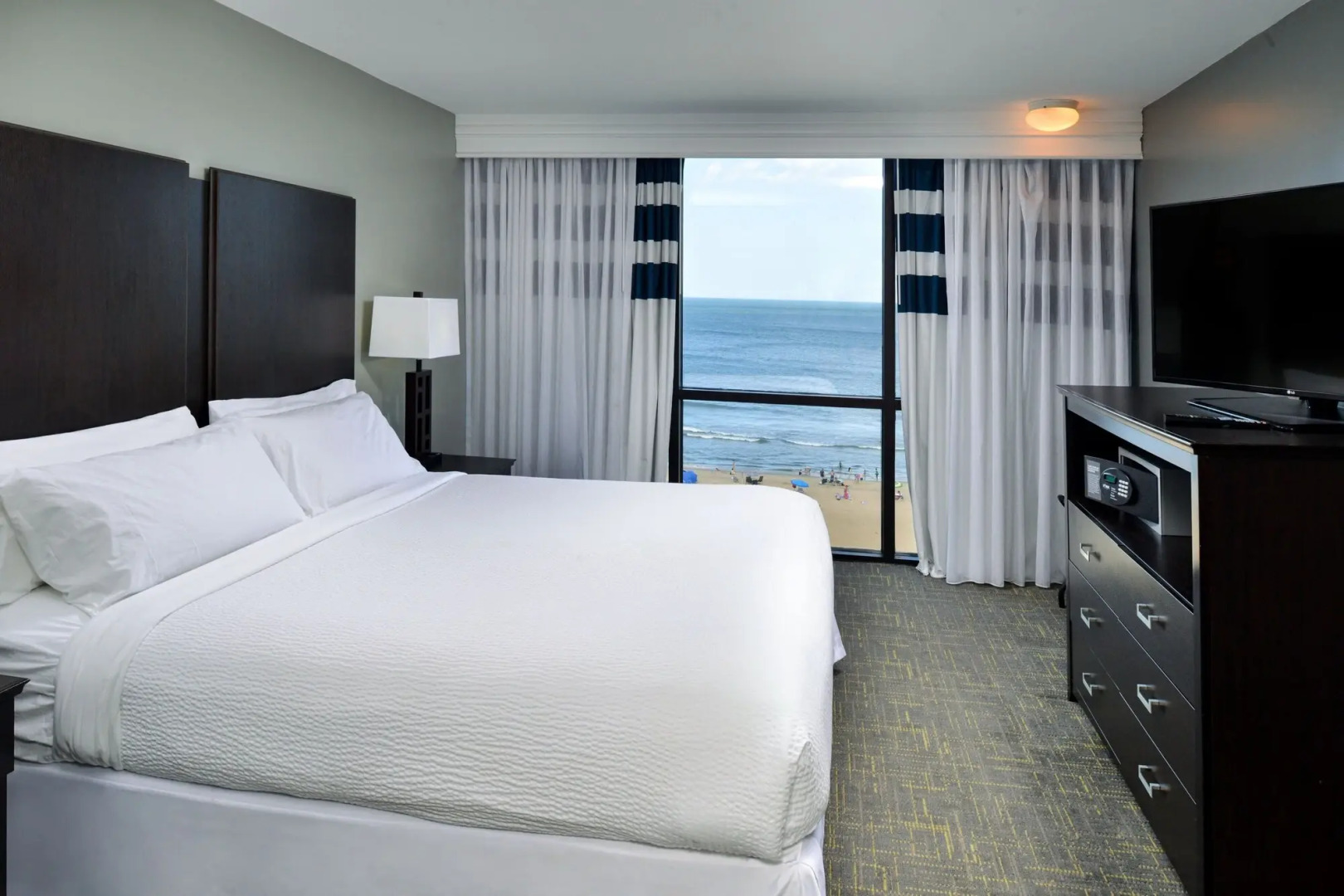 Four Points By Sheraton Virginia Beach Oceanfront
