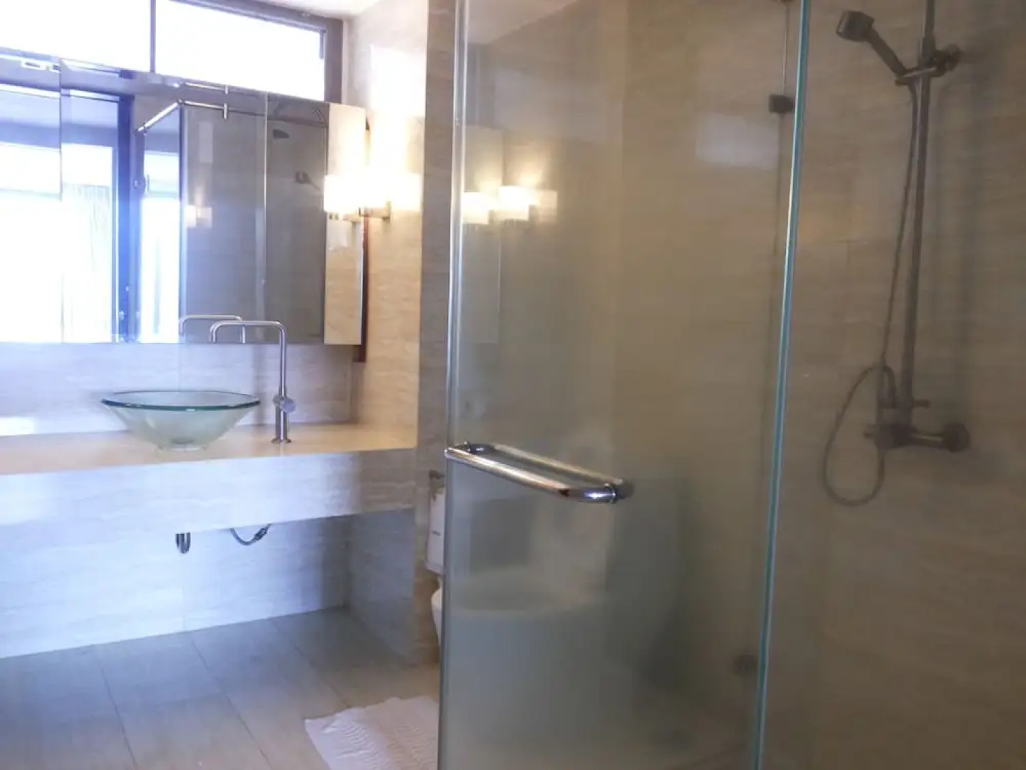 The Green Golf Residence Condominium