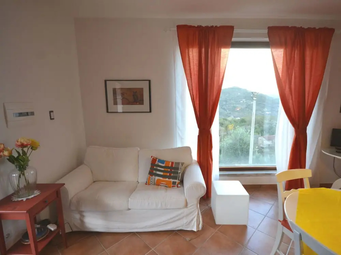 House in the Cilento with Pool And Views of the Hills From the Large Terrace