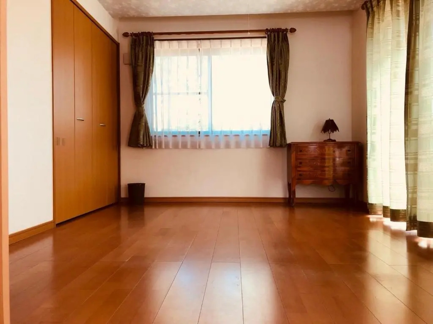 Minpaku Momotaro Bekkan