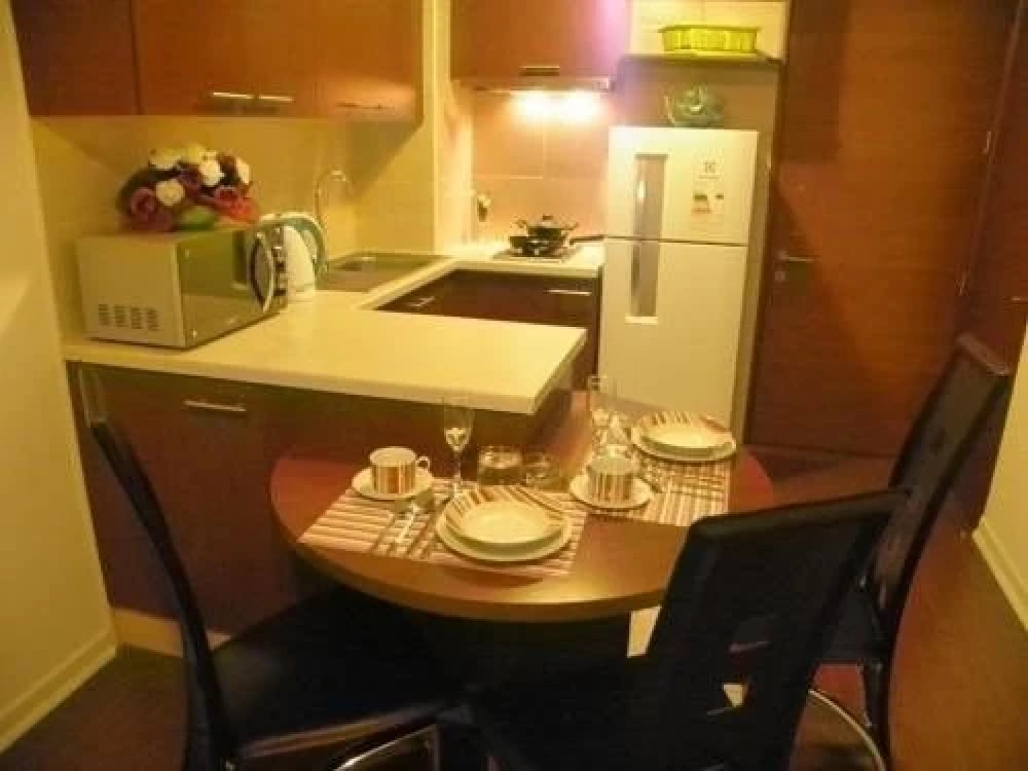 YQ Santiago Suites