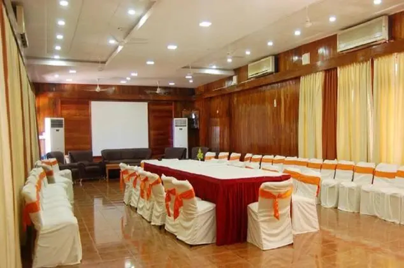 Megapode Resort -Port Blair