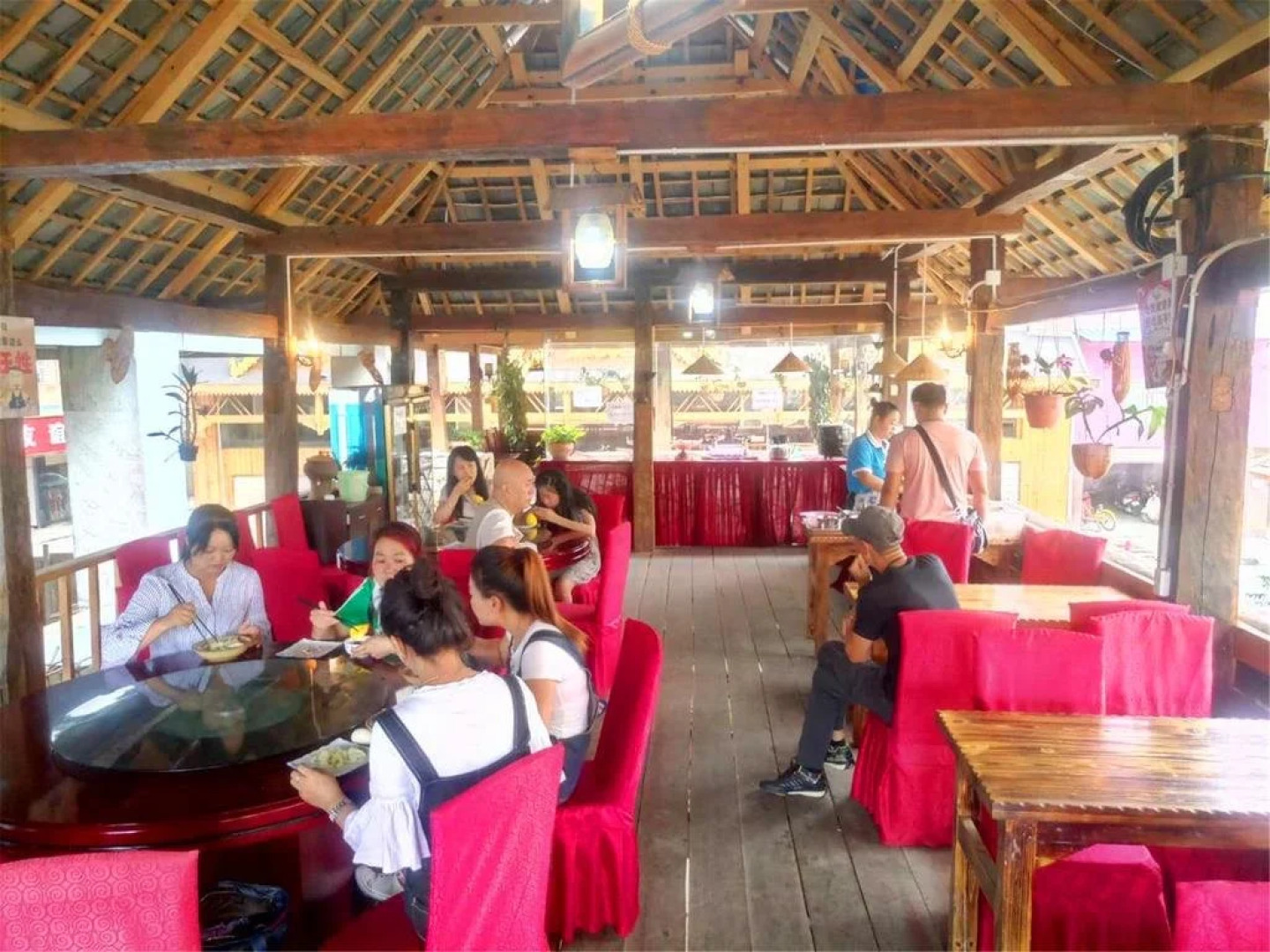 Peacock Princess Hotel