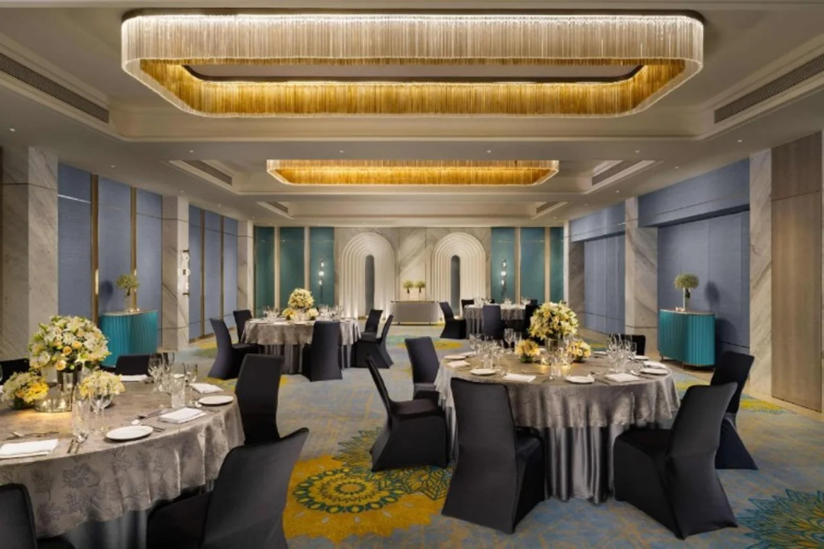 The Crown - IHCL SeleQtions